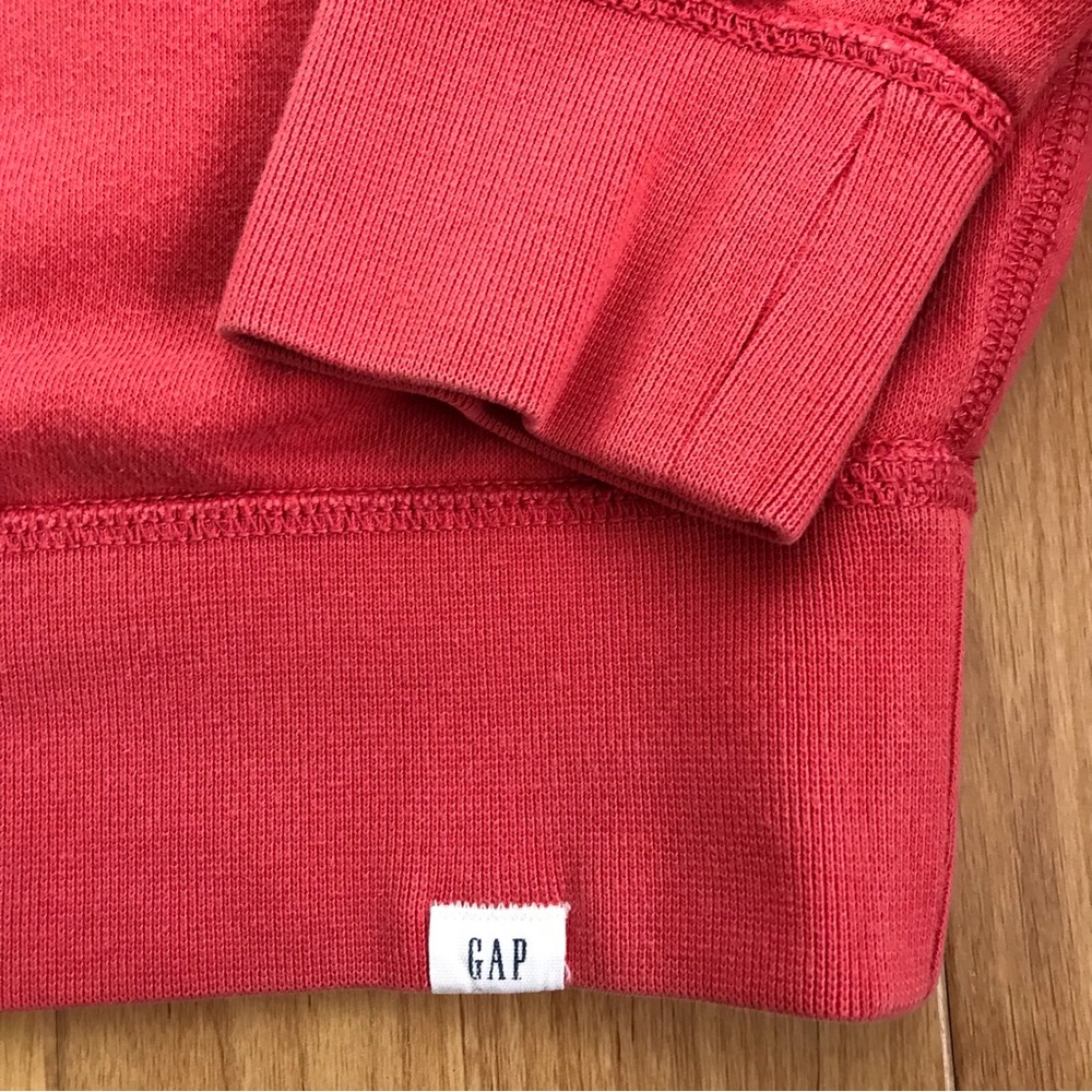 ♻️Reposted EUC Gap NYC New York City red warm sweatshirt for kids size XL 12 - Picture 2 of 6